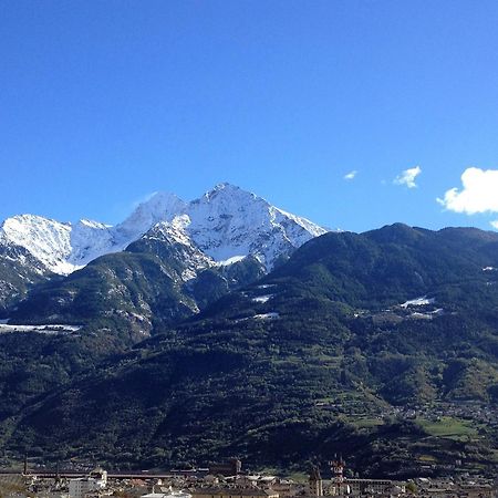Alpinetouch Appartement Aosta Buitenkant foto